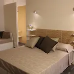 לינה וארוחת בוקר La Finestra Sul Porto