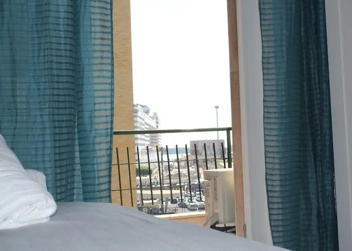 La Finestra Sul Porto Bed & Breakfast 4*